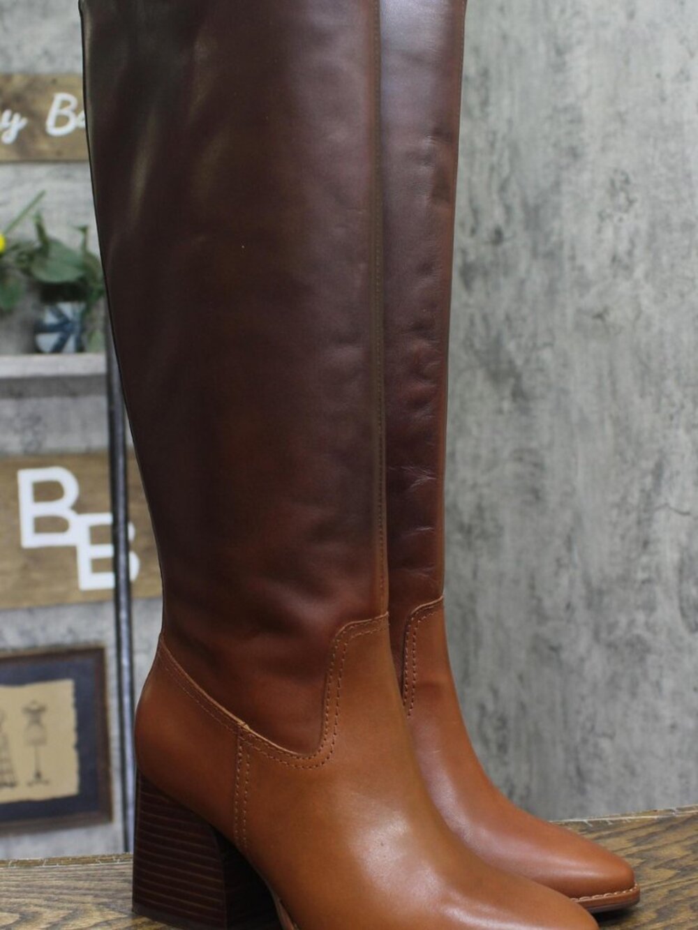 NWT Vince Camuto Ombre Knee High Dress Boot VC-LEILA Chocolate Fade Brown 7M - Picture 6 of 15